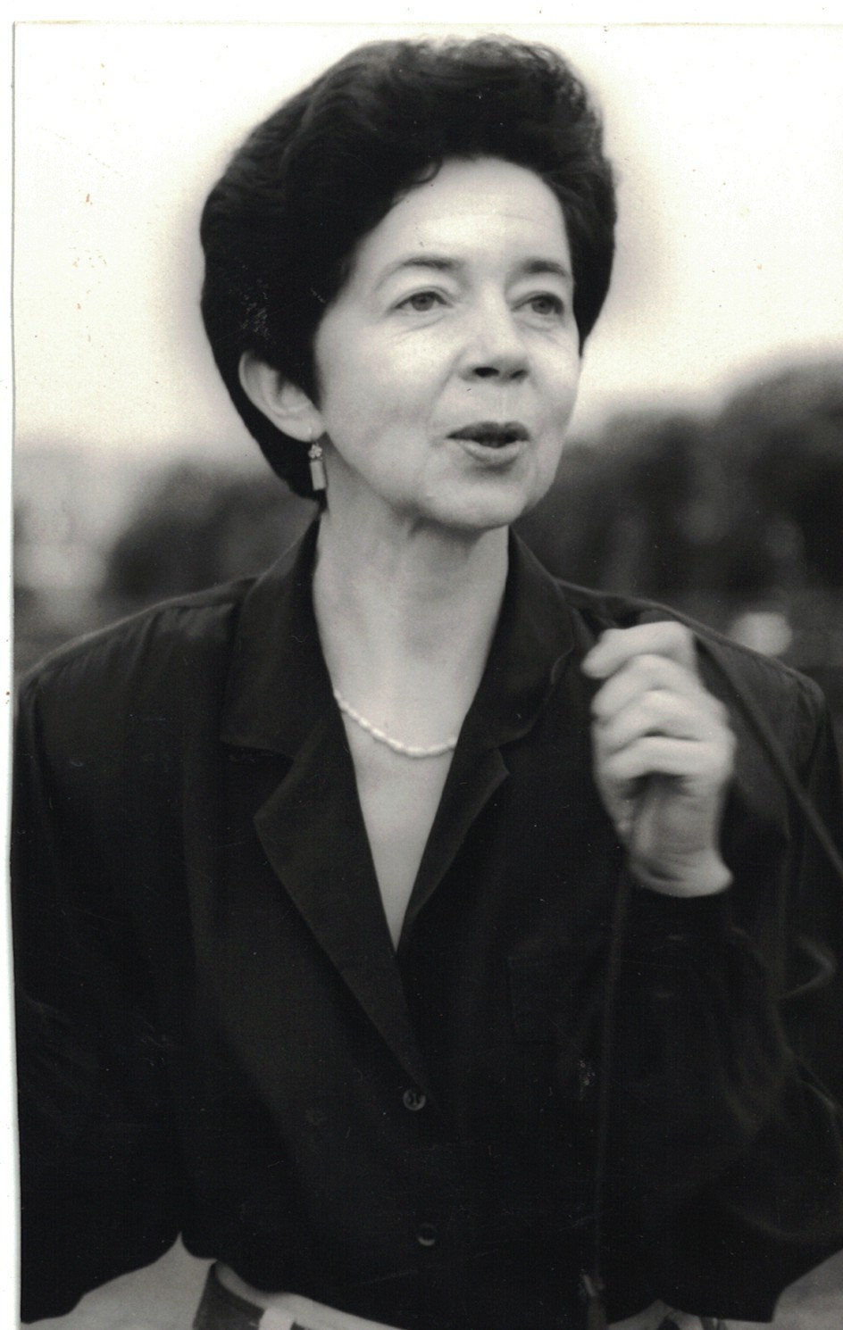 Zum Tag der lesbischen Sichtbarkeit -   Natalja Sharandak liest: „Ein kleines Neujahrsgeschenk“